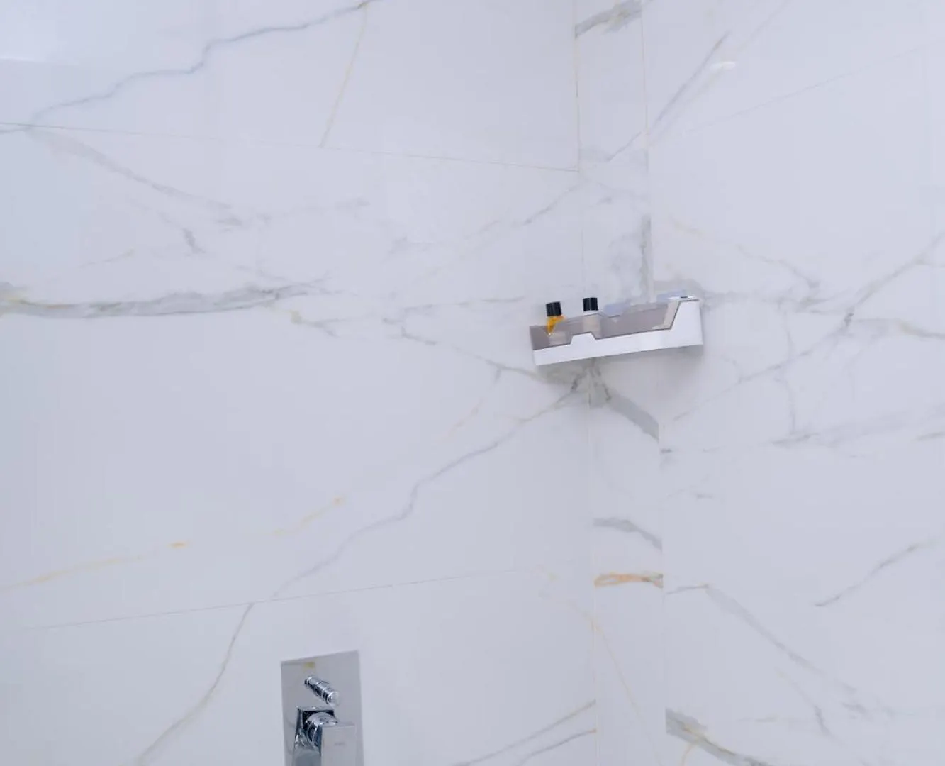 Kiki Stay - Loft Studio Apartment Gurgaon