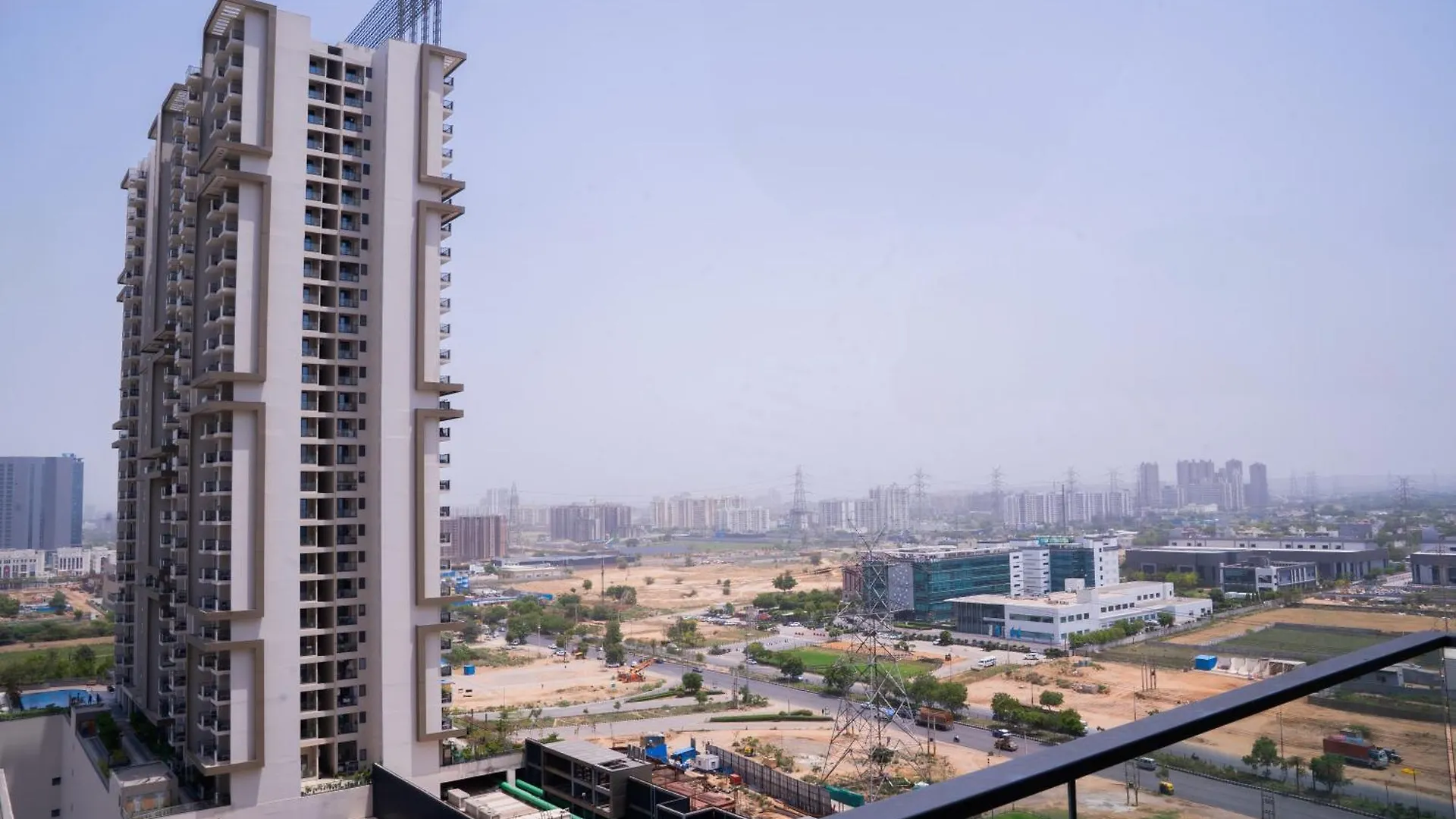 Kiki Stay - Loft Studio Apartment Gurgaon